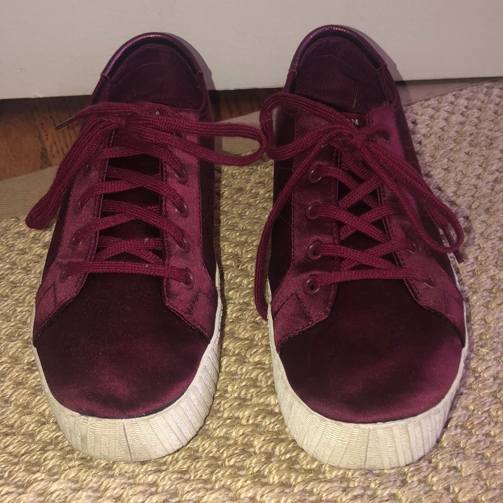 Tretorn Maroon Sneakers 8 Women